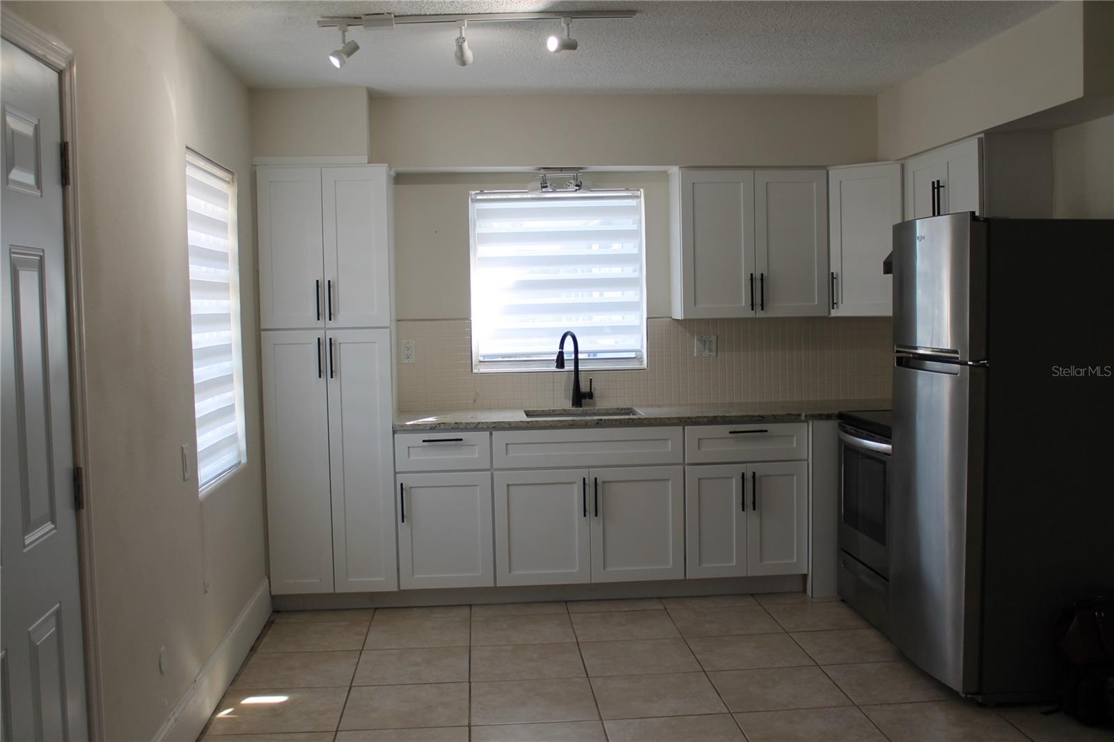 1196 ANGLE RD #B, DUNEDIN, FL, 34698
