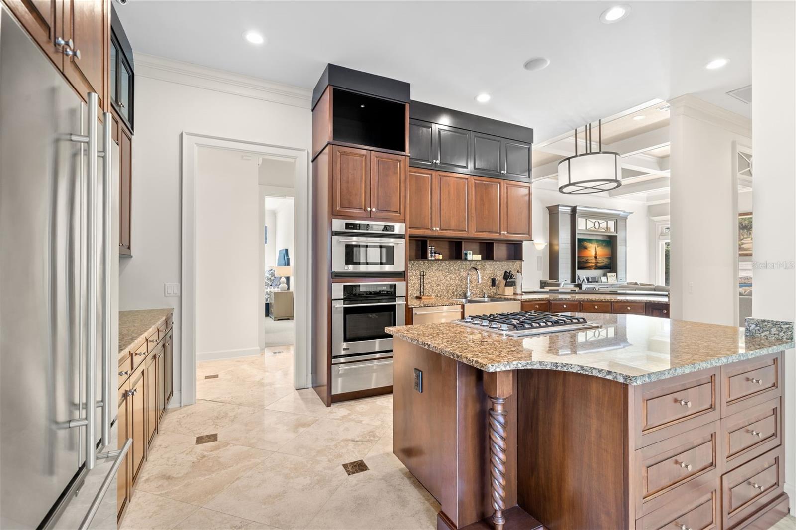 4520 W WOODMERE RD, TAMPA, FL, 33609
