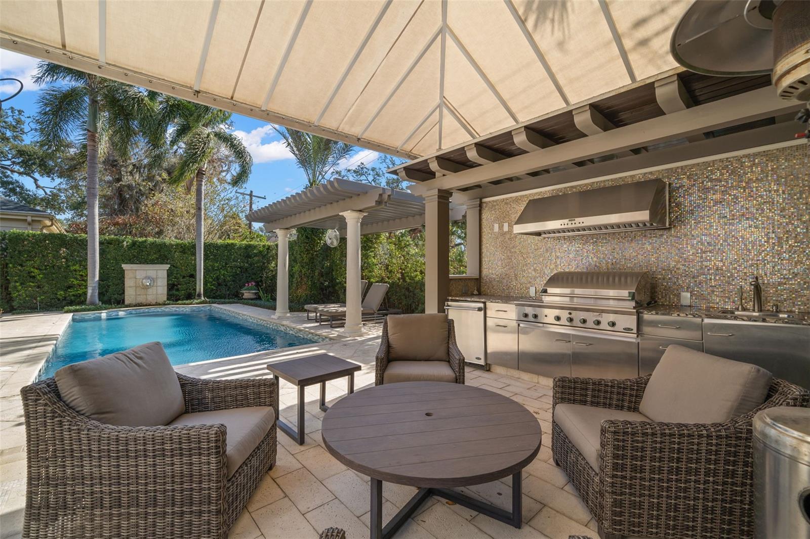 4520 W WOODMERE RD, TAMPA, FL, 33609