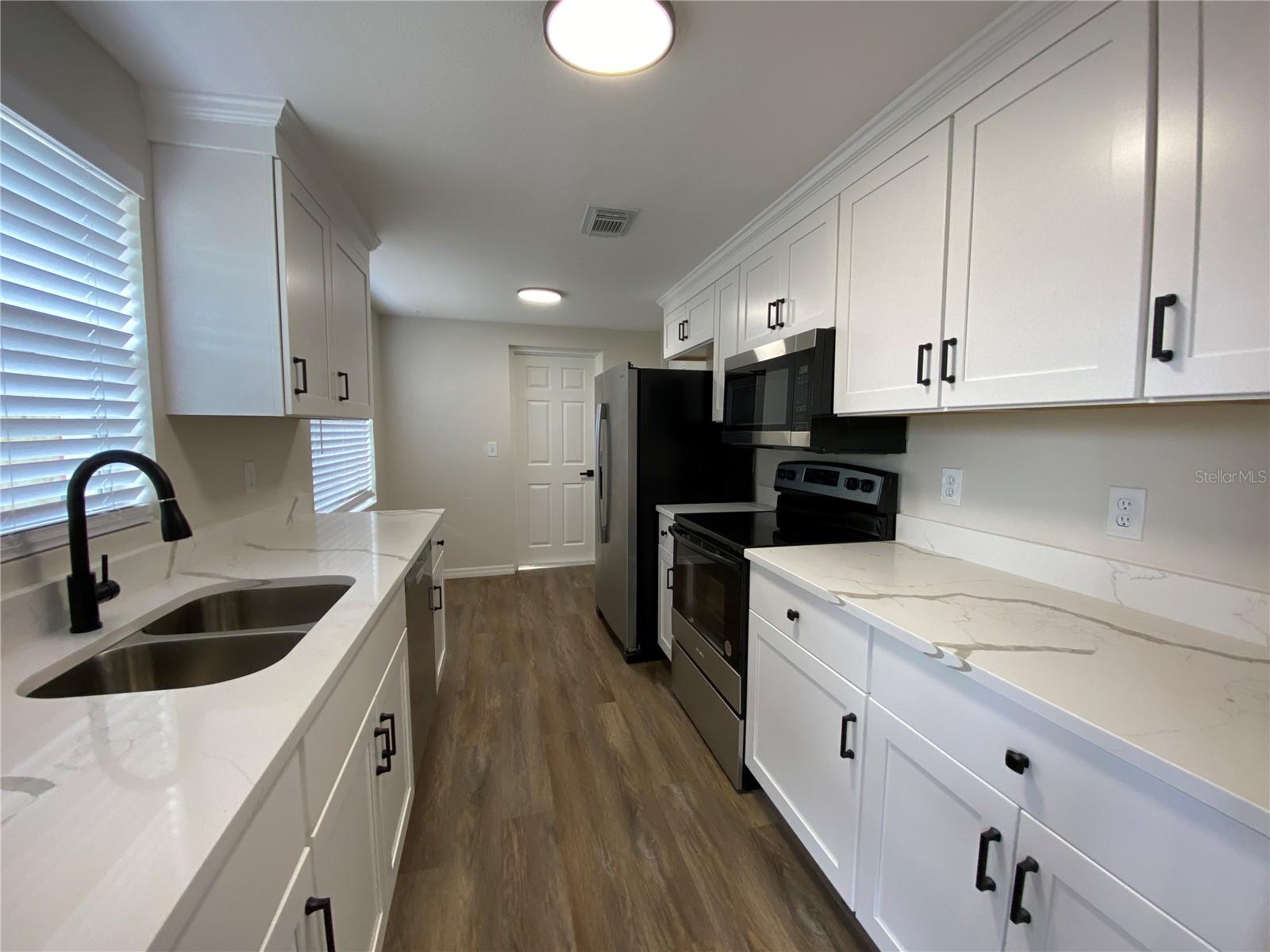 9127 BAYMEADOW CT, TAMPA, FL, 33615