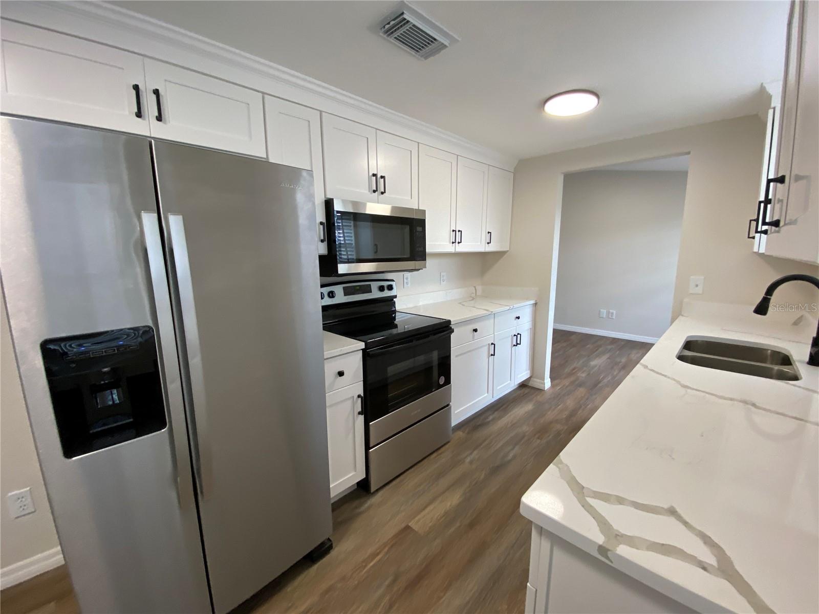 9127 BAYMEADOW CT, TAMPA, FL, 33615