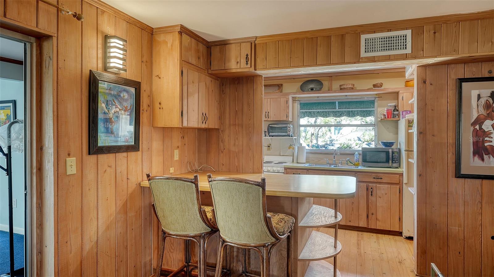 8440 MIDNIGHT PASS RD, SARASOTA, FL, 34242