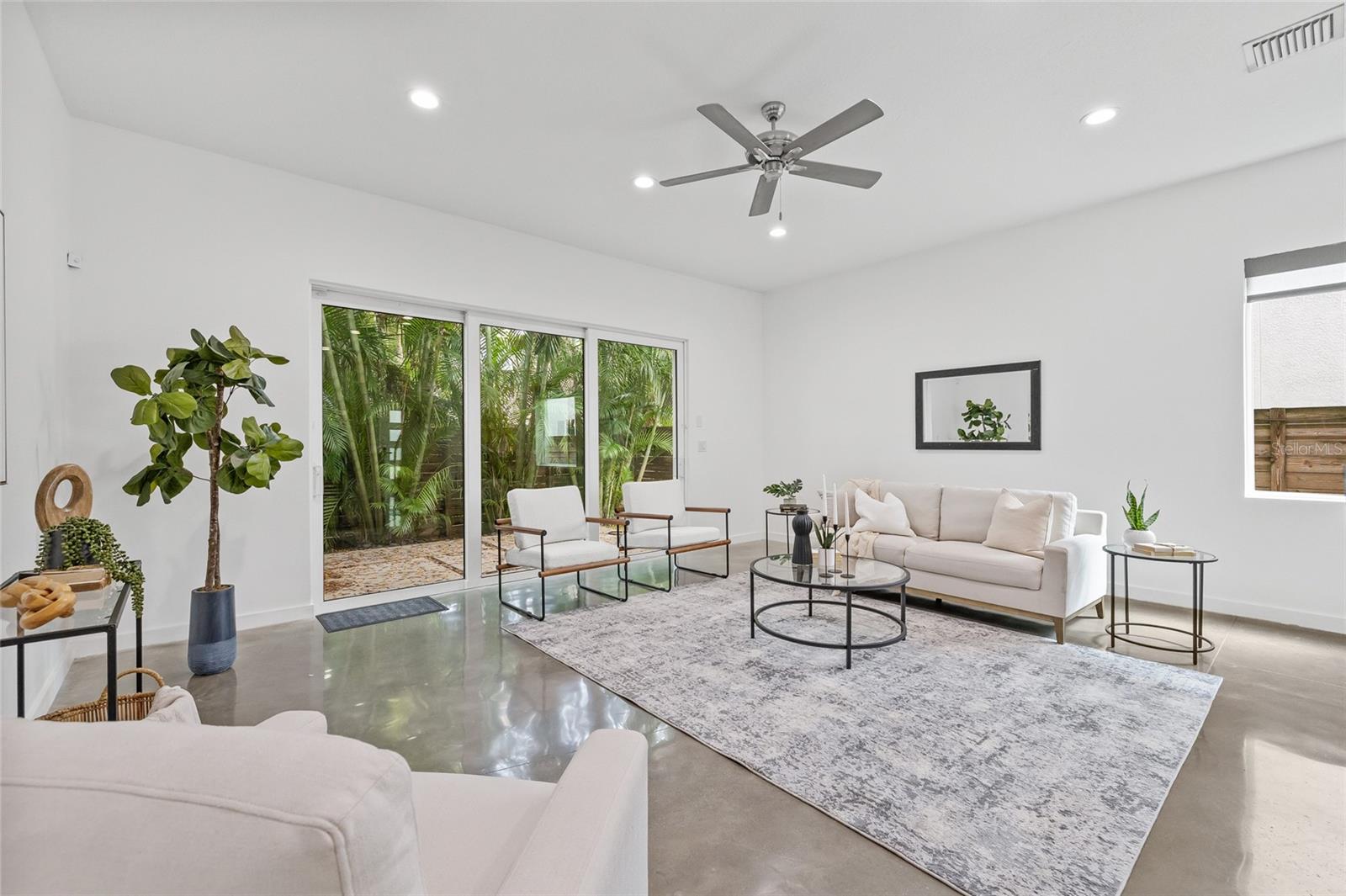 2705 W HORATIO ST #2, TAMPA, FL, 33609