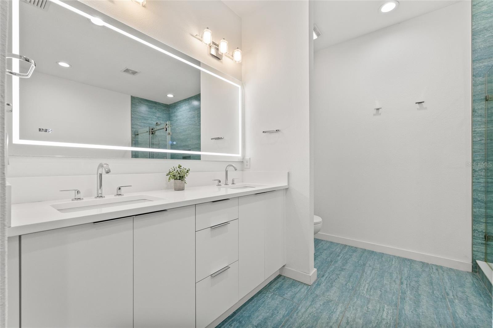 2705 W HORATIO ST #2, TAMPA, FL, 33609