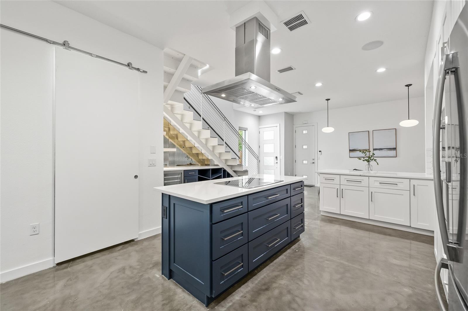 2705 W HORATIO ST #2, TAMPA, FL, 33609