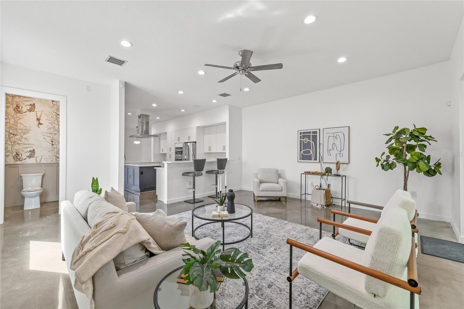 2705 W HORATIO ST #2, TAMPA, FL, 33609