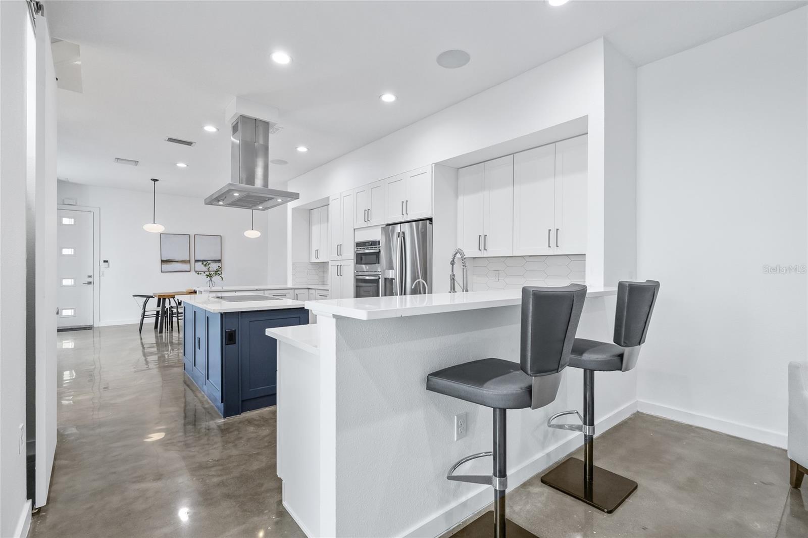 2705 W HORATIO ST #2, TAMPA, FL, 33609