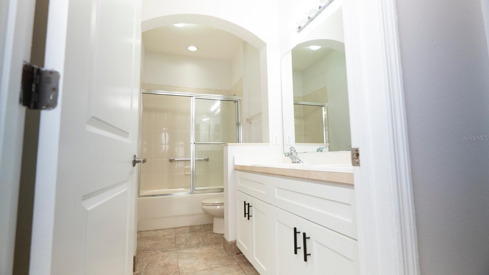 2013 GLORIA OAK CT, ORLANDO, FL, 32820