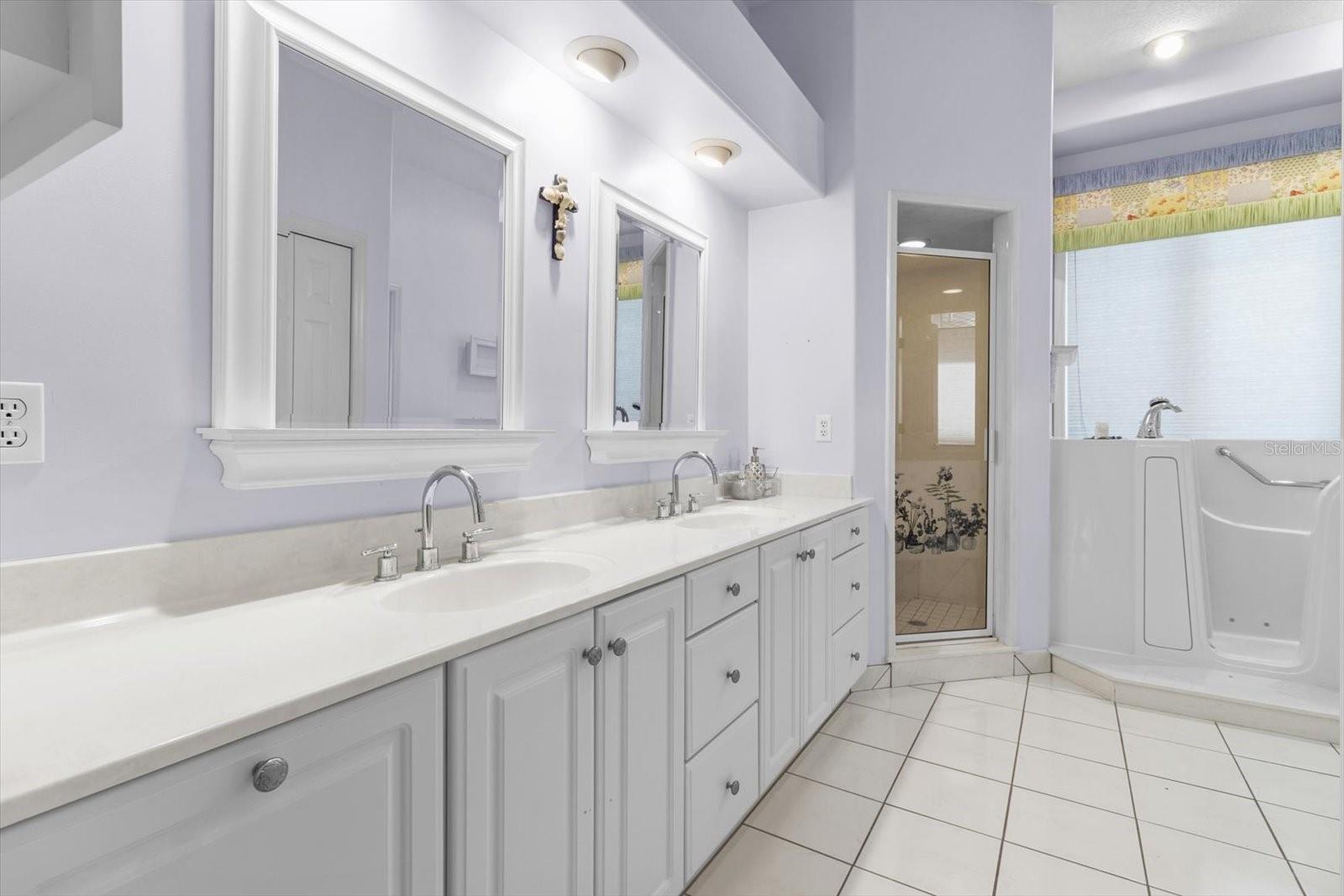 3220 N PINELAKE VILLAGE PT, LECANTO, FL, 34461