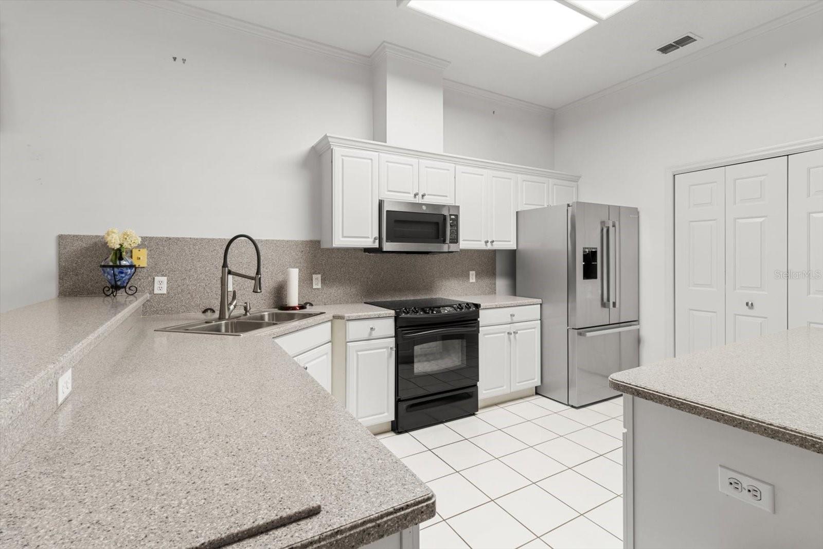 3220 N PINELAKE VILLAGE PT, LECANTO, FL, 34461