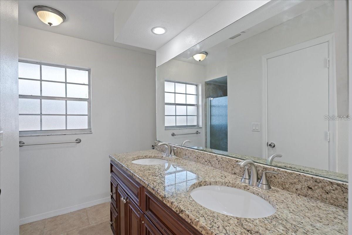 3803 PIN OAKS ST, SARASOTA, FL, 34232