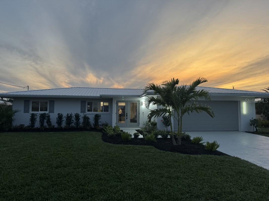 221 SORRENTO CT, PUNTA GORDA, FL, 33950