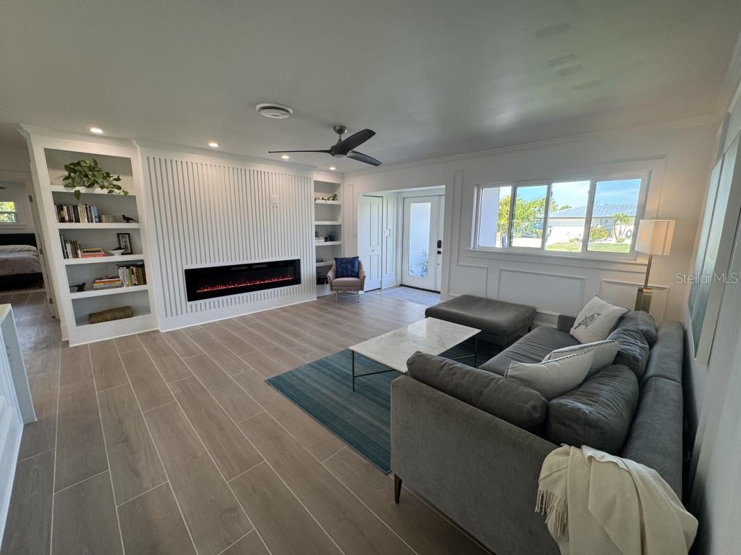 221 SORRENTO CT, PUNTA GORDA, FL, 33950