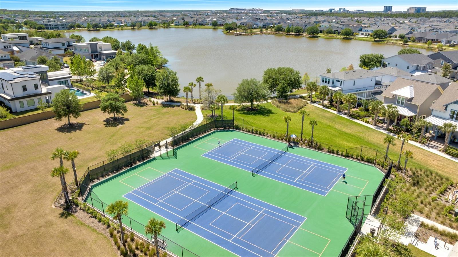 6951 NEMOURS PKWY, ORLANDO, FL, 32827
