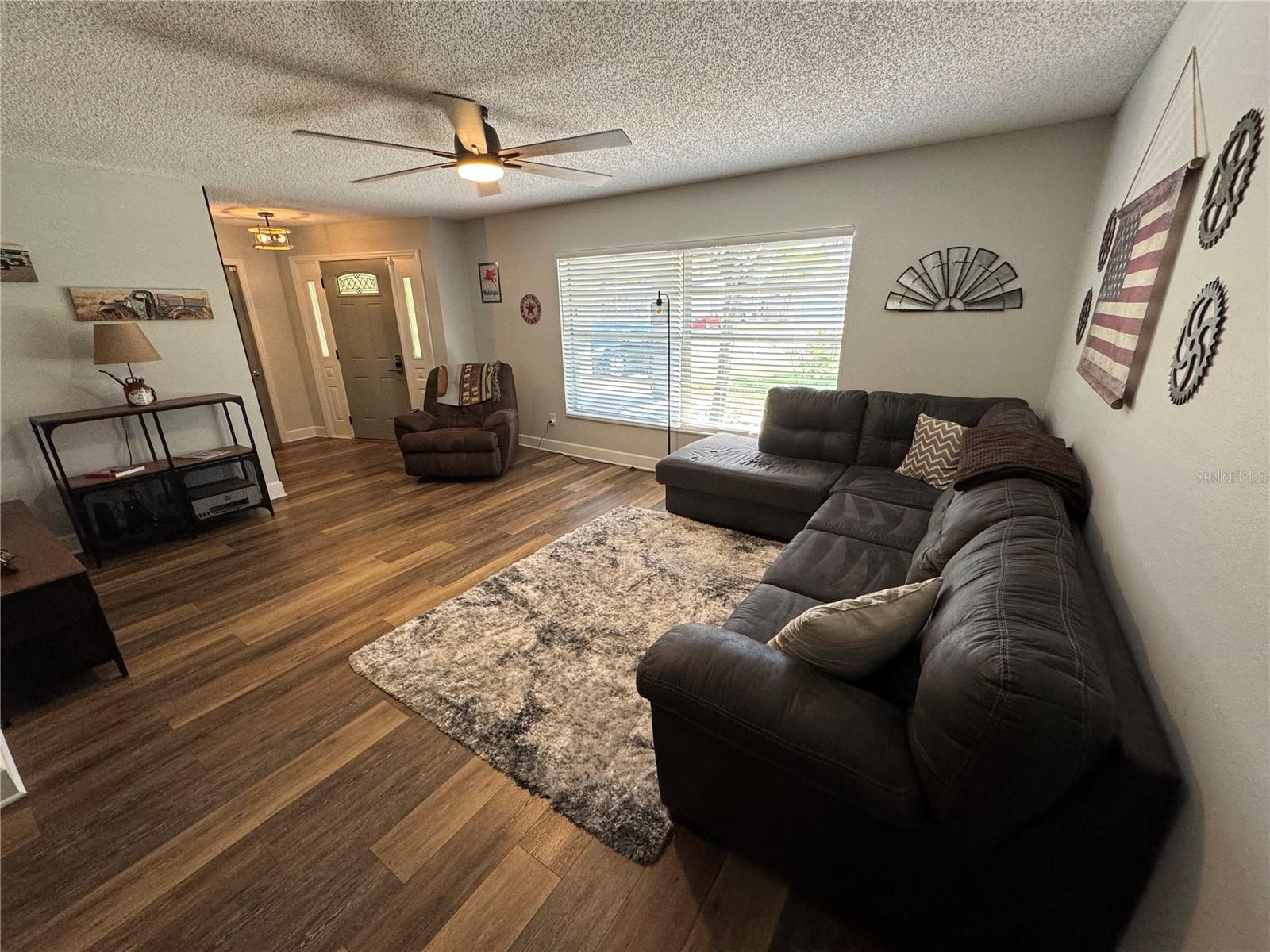 1924 TRAVELERS PALM DR, EDGEWATER, FL, 32141