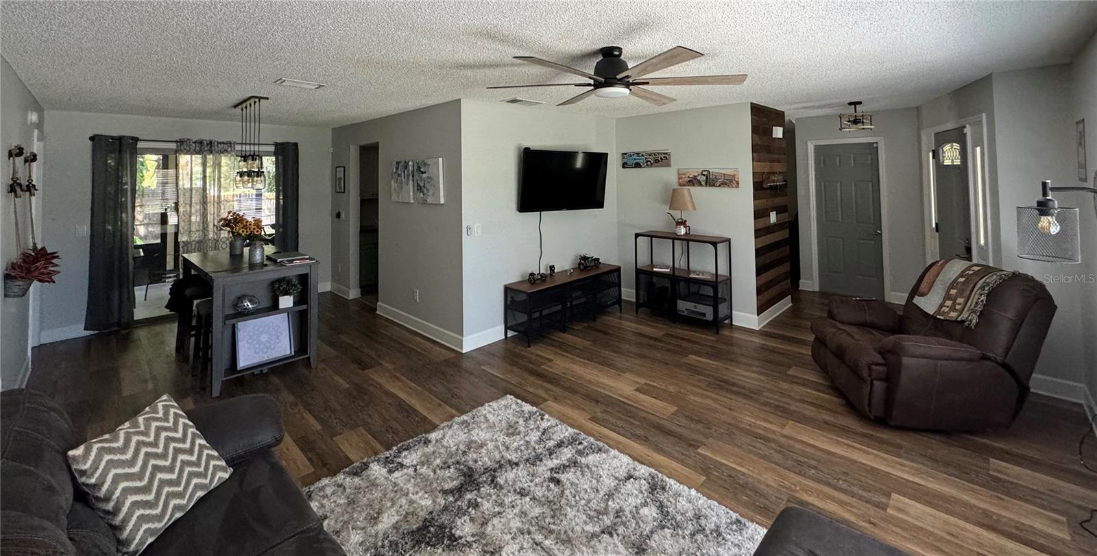 1924 TRAVELERS PALM DR, EDGEWATER, FL, 32141