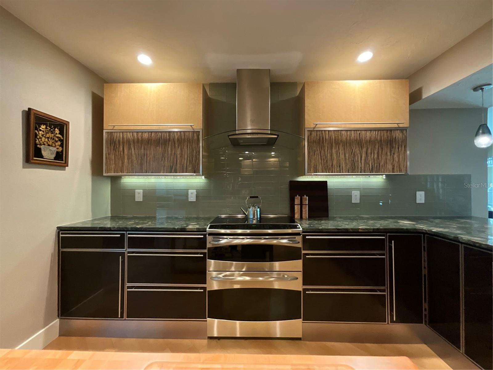 1323 LANDINGS DR #12, SARASOTA, FL, 34231