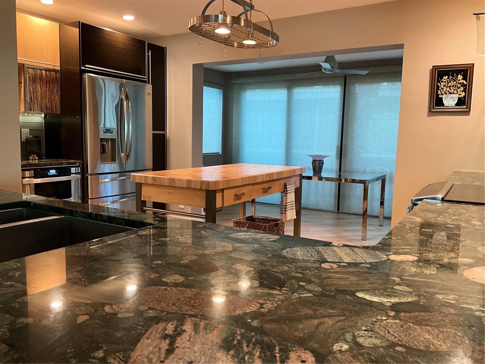 1323 LANDINGS DR #12, SARASOTA, FL, 34231