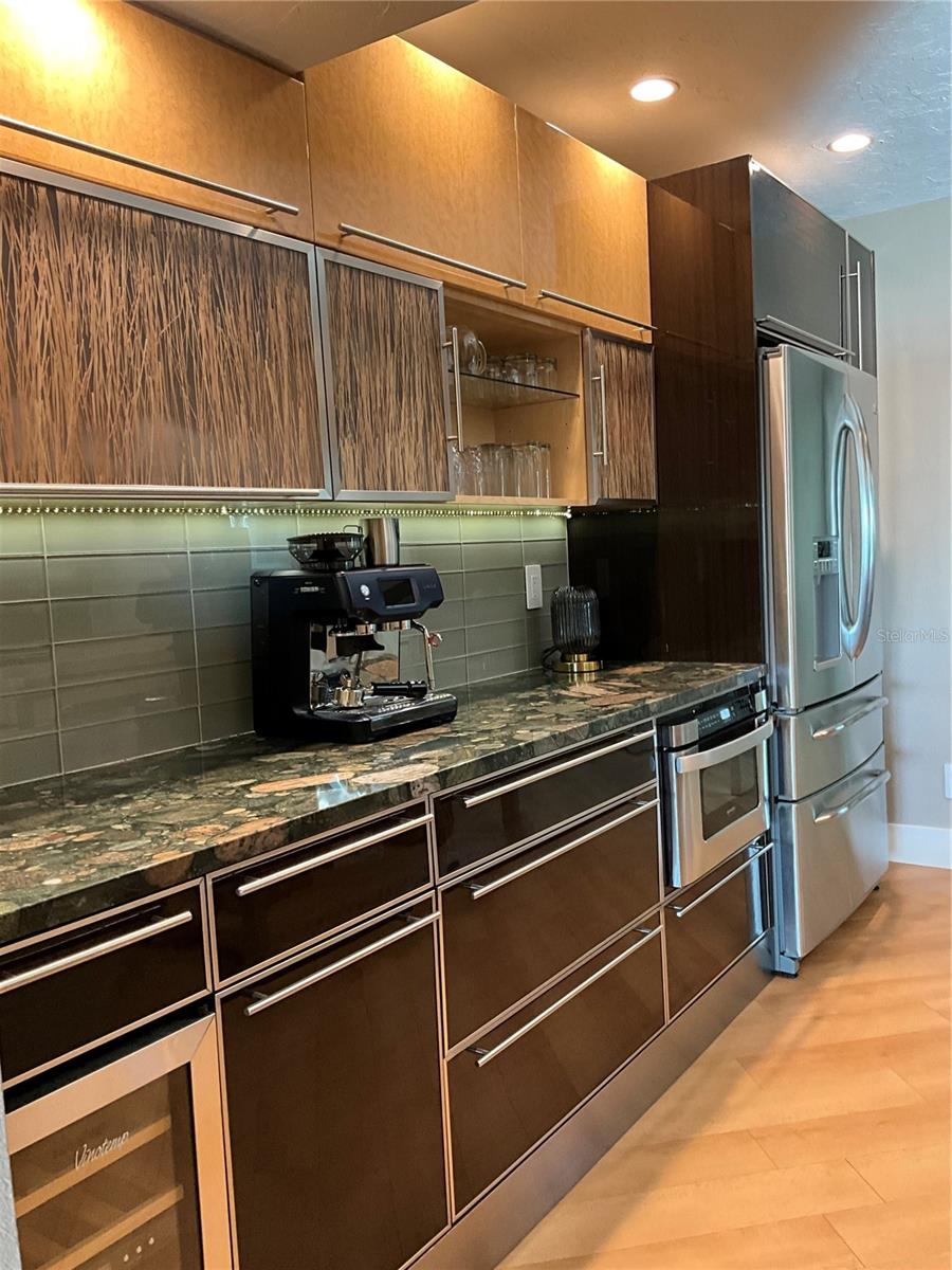 1323 LANDINGS DR #12, SARASOTA, FL, 34231