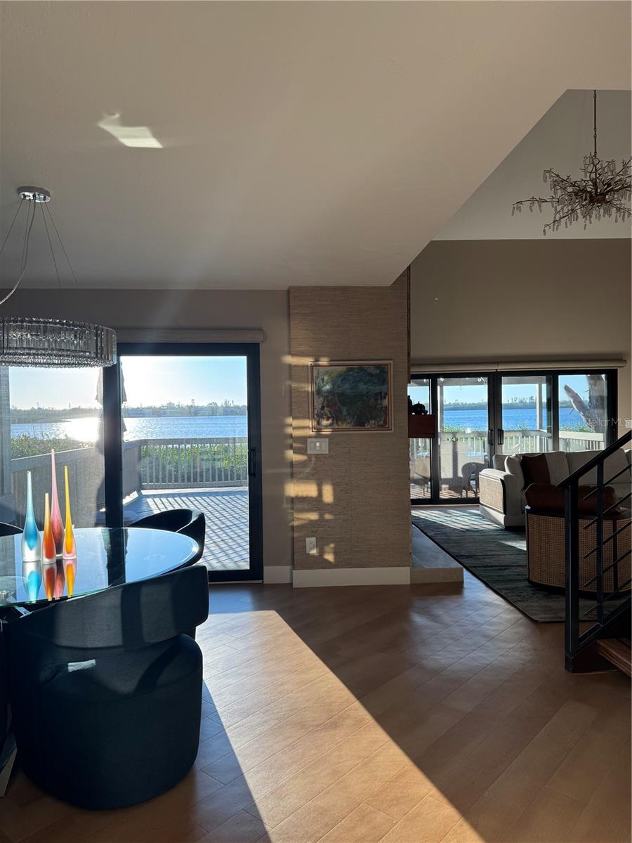 1323 LANDINGS DR #12, SARASOTA, FL, 34231