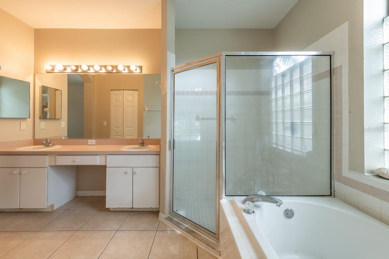 3327 MICHENER PL, PLANT CITY, FL, 33566