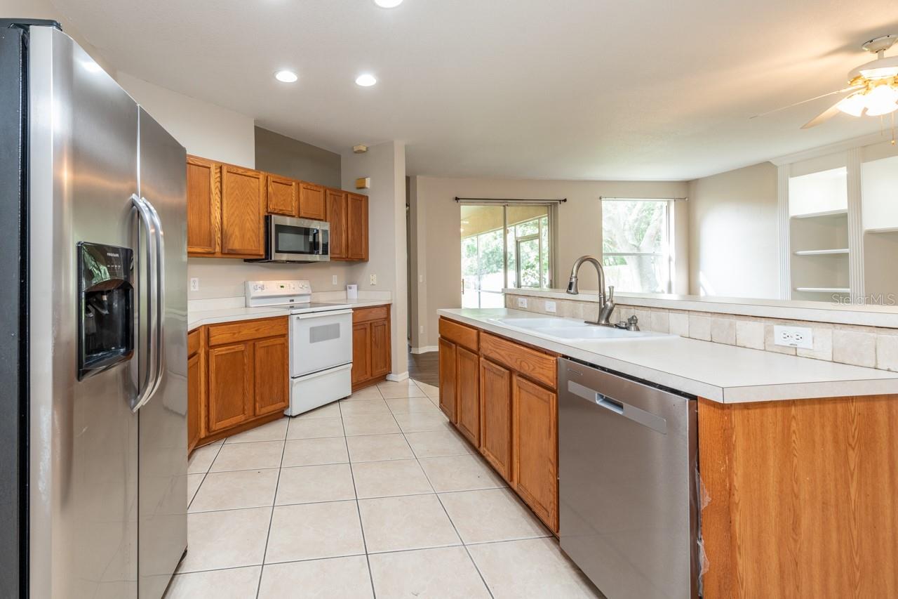 3327 MICHENER PL, PLANT CITY, FL, 33566