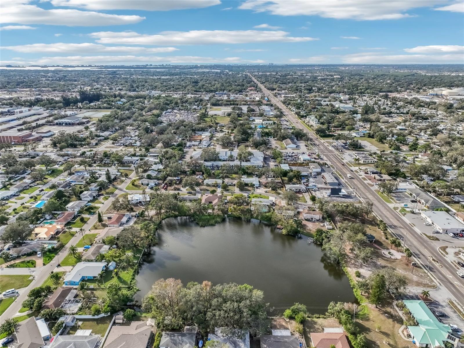 5269 61ST WAY N, KENNETH CITY, FL, 33709