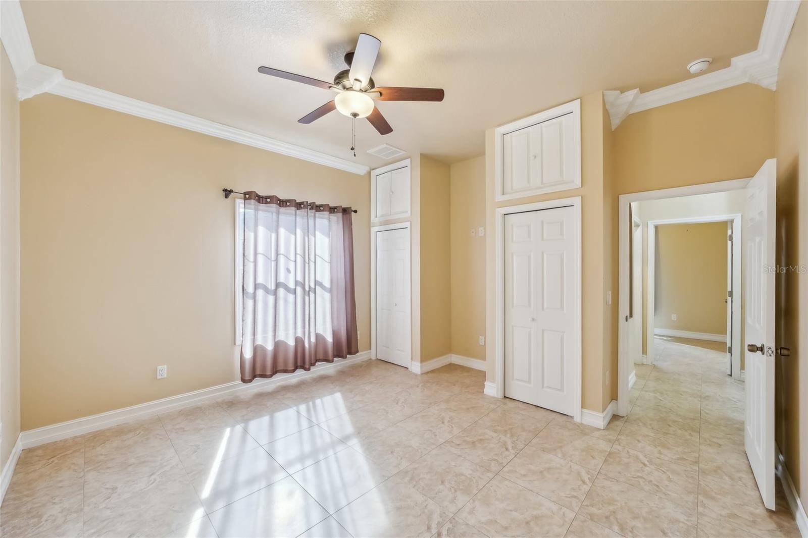 5269 61ST WAY N, KENNETH CITY, FL, 33709