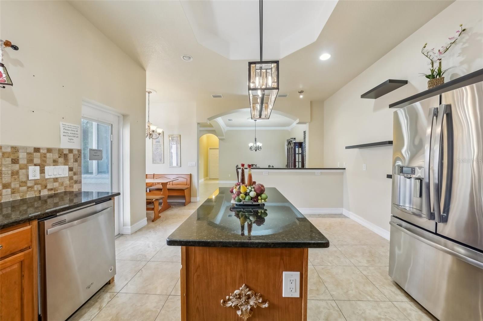 5269 61ST WAY N, KENNETH CITY, FL, 33709