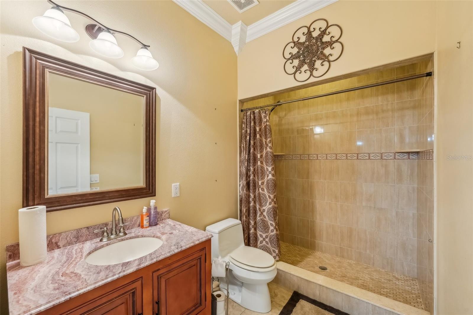 5269 61ST WAY N, KENNETH CITY, FL, 33709