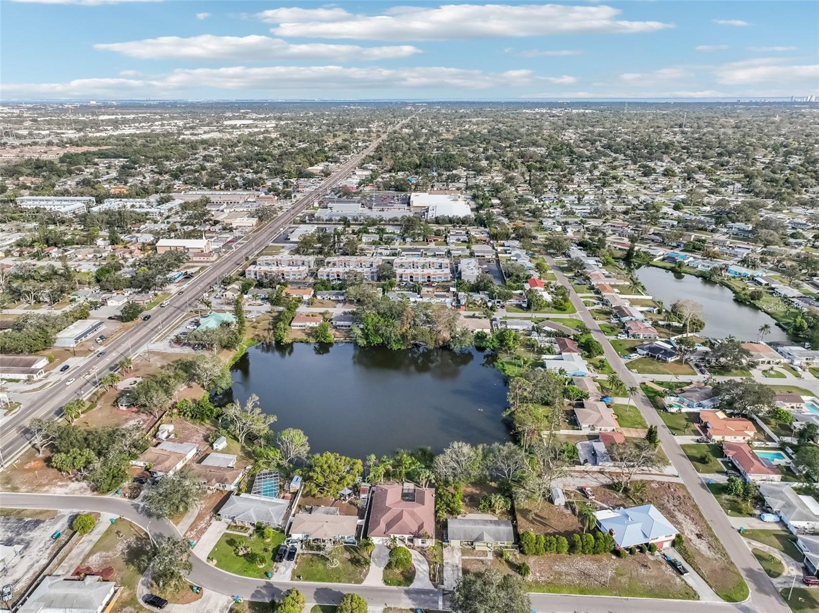 5269 61ST WAY N, KENNETH CITY, FL, 33709