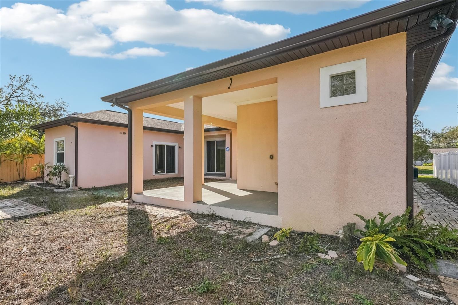 5269 61ST WAY N, KENNETH CITY, FL, 33709