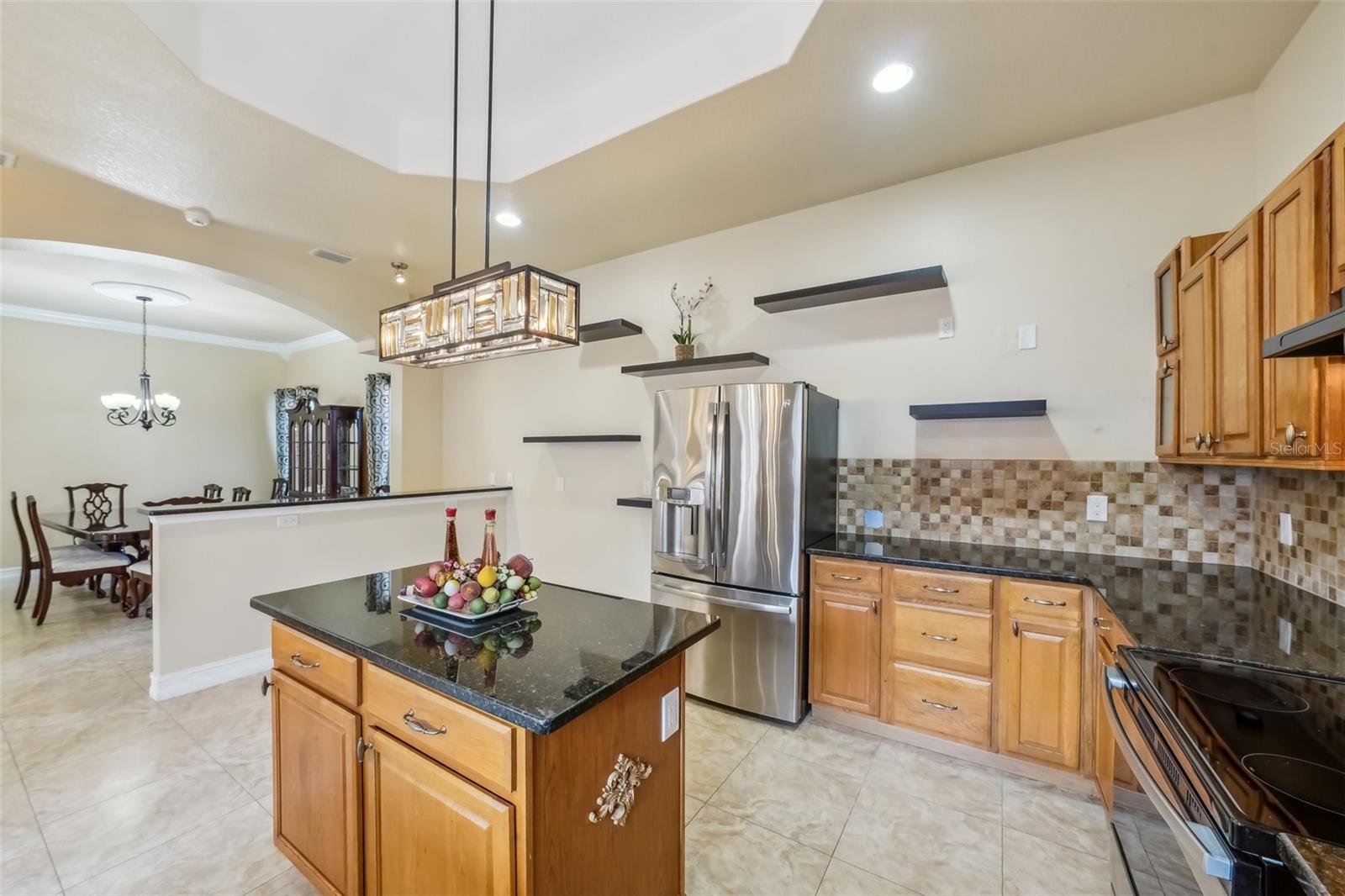 5269 61ST WAY N, KENNETH CITY, FL, 33709