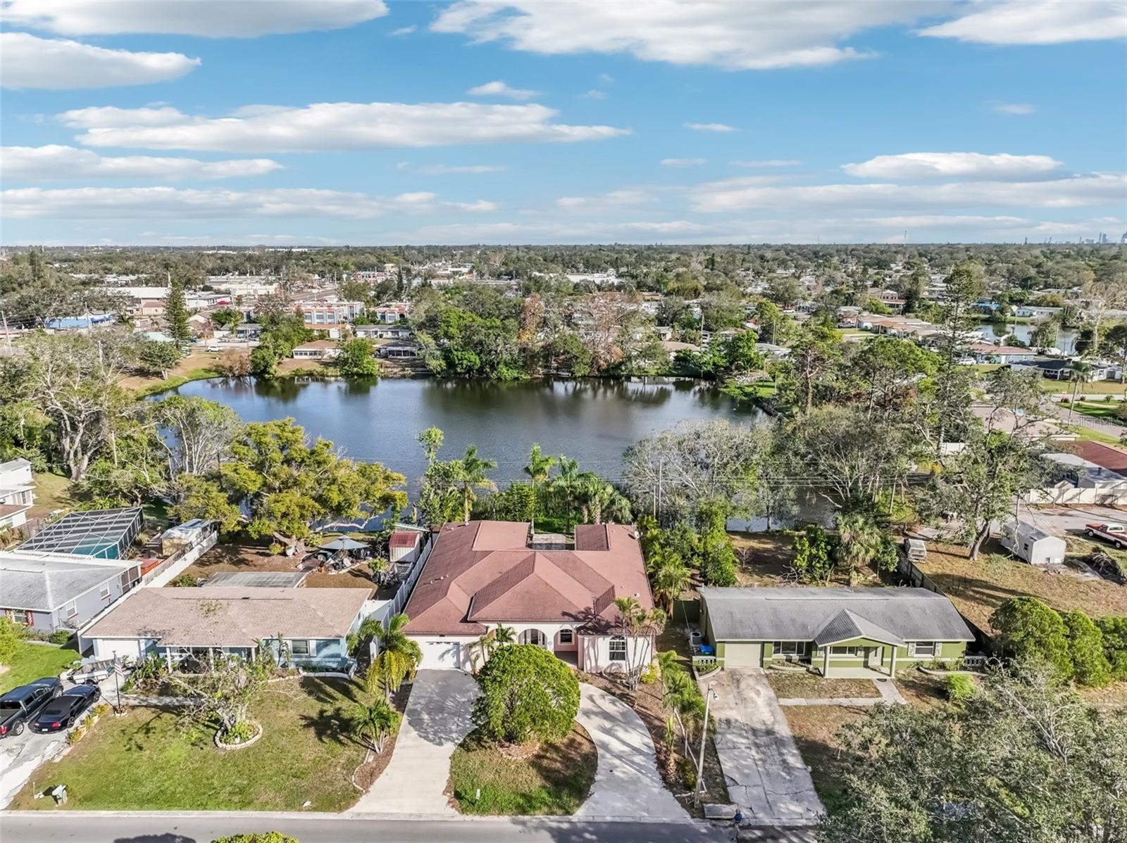 5269 61ST WAY N, KENNETH CITY, FL, 33709