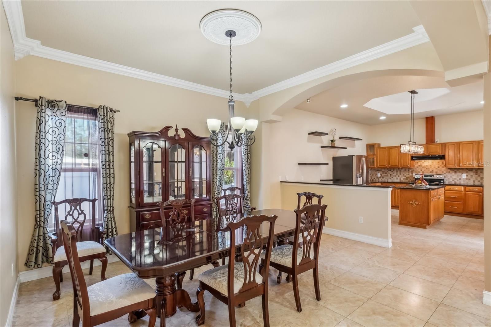 5269 61ST WAY N, KENNETH CITY, FL, 33709