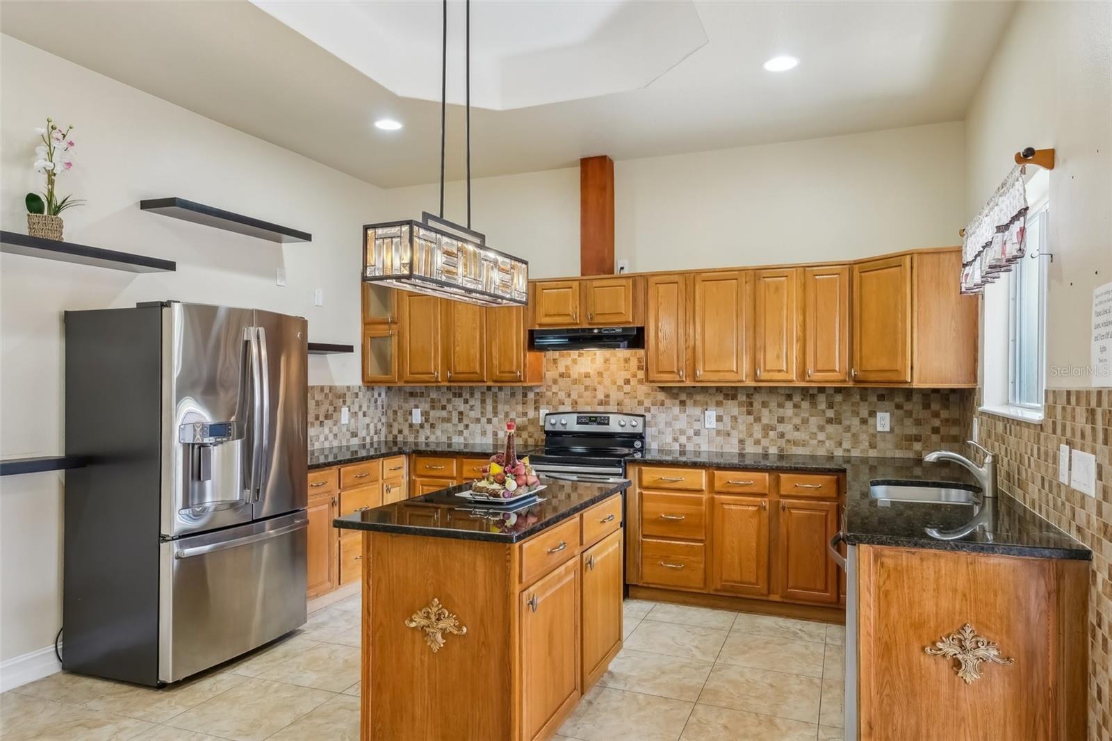 5269 61ST WAY N, KENNETH CITY, FL, 33709