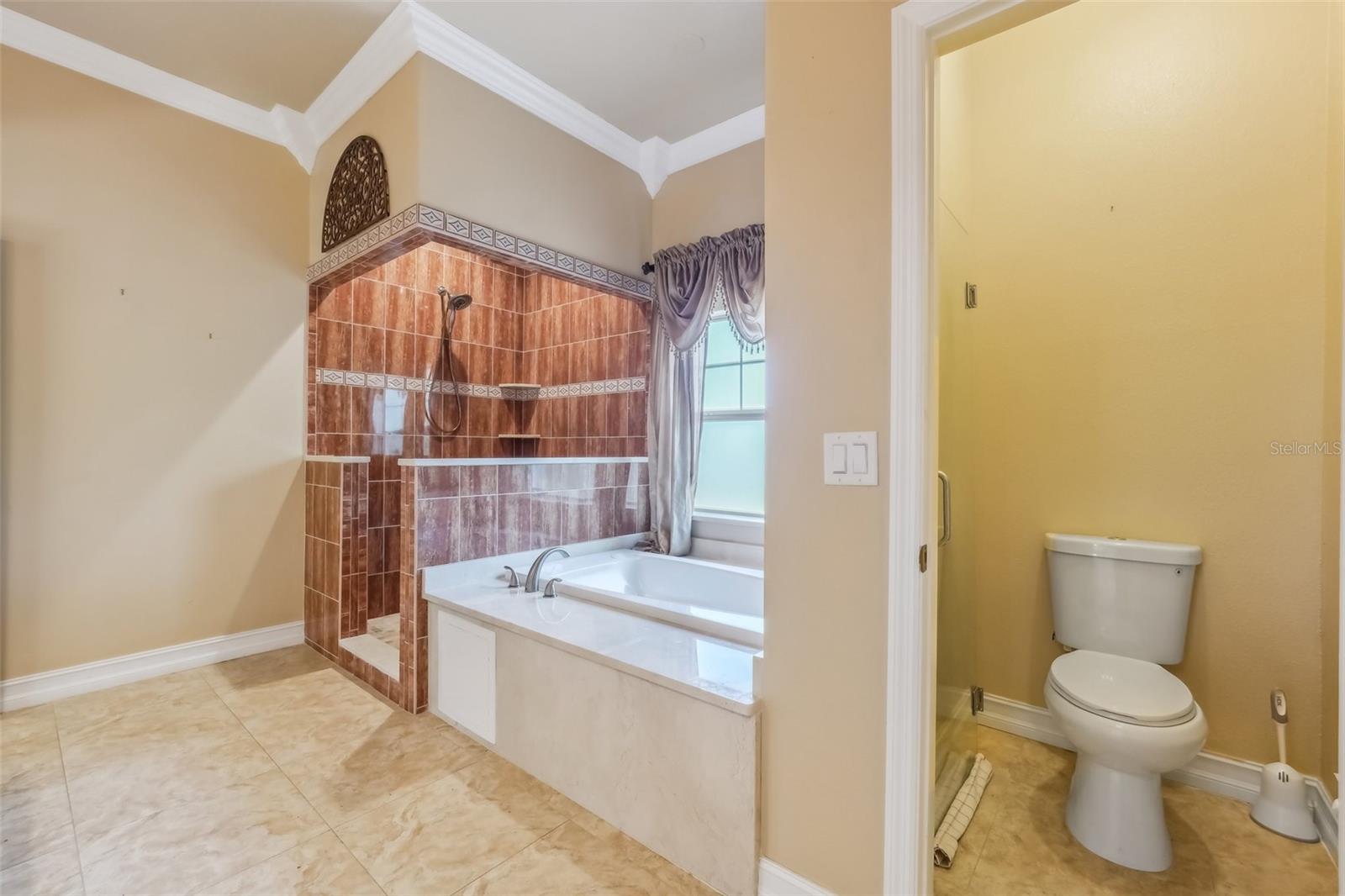 5269 61ST WAY N, KENNETH CITY, FL, 33709