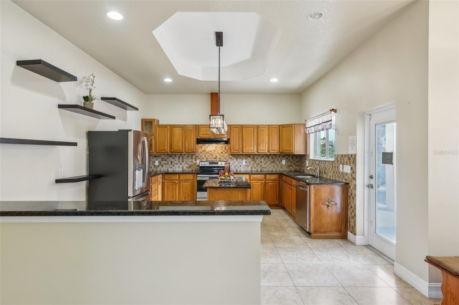 5269 61ST WAY N, KENNETH CITY, FL, 33709