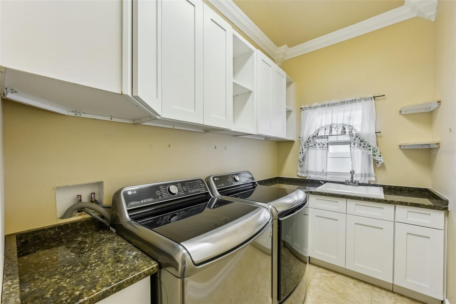 5269 61ST WAY N, KENNETH CITY, FL, 33709