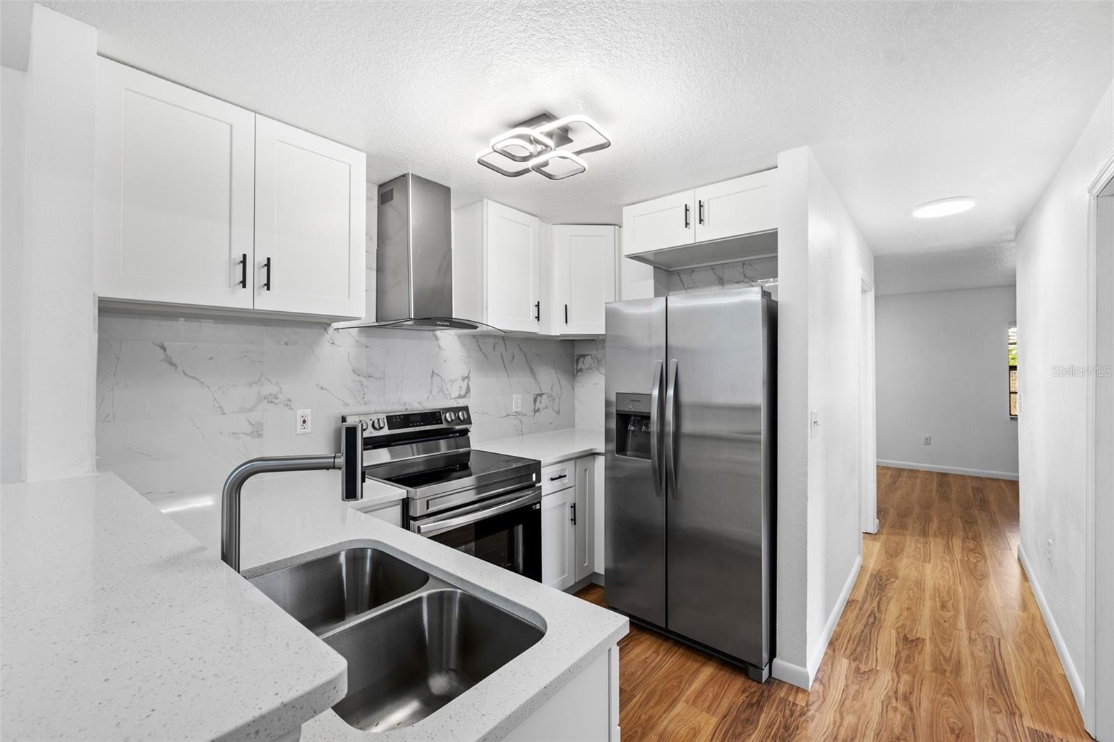 3330-3332 W HEITER ST, TAMPA, FL, 33607