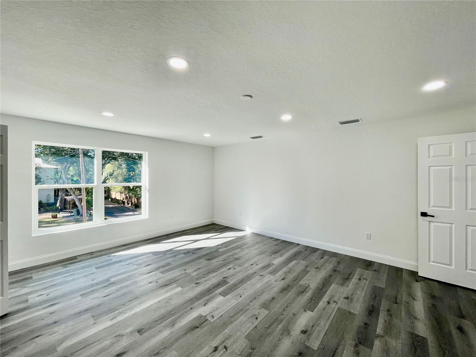 16417 LAKE BYRD DR, TAMPA, FL, 33618
