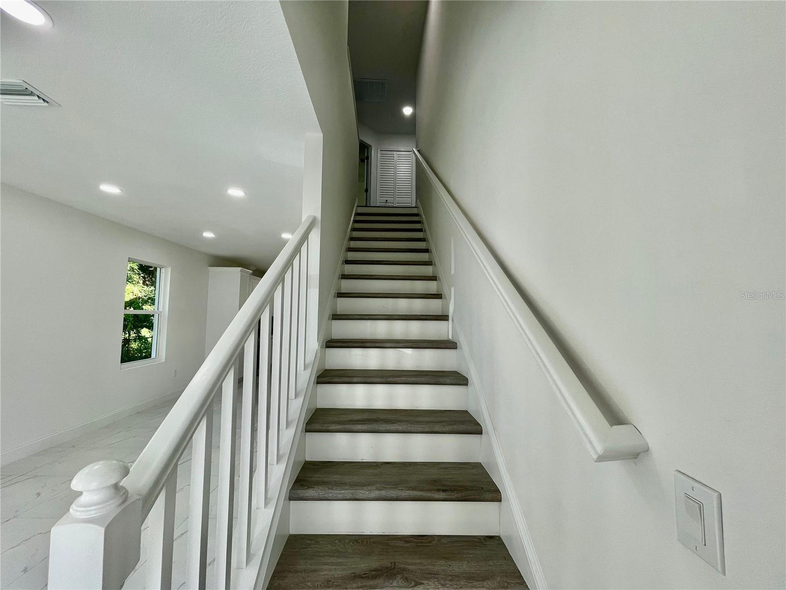 16417 LAKE BYRD DR, TAMPA, FL, 33618