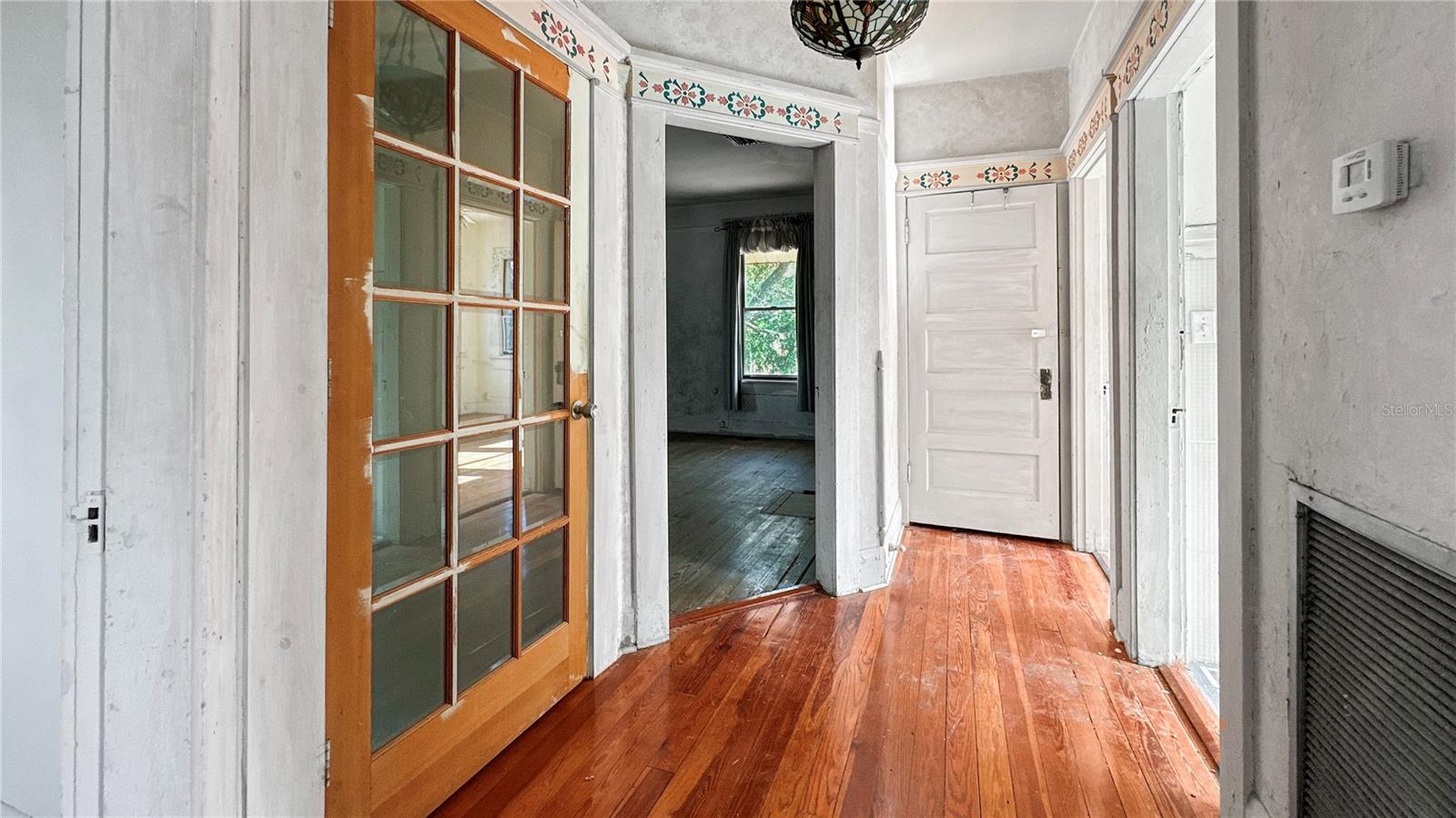 322 S PLANT AVE, TAMPA, FL, 33606