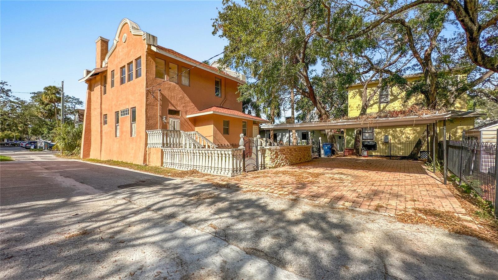 322 S PLANT AVE, TAMPA, FL, 33606