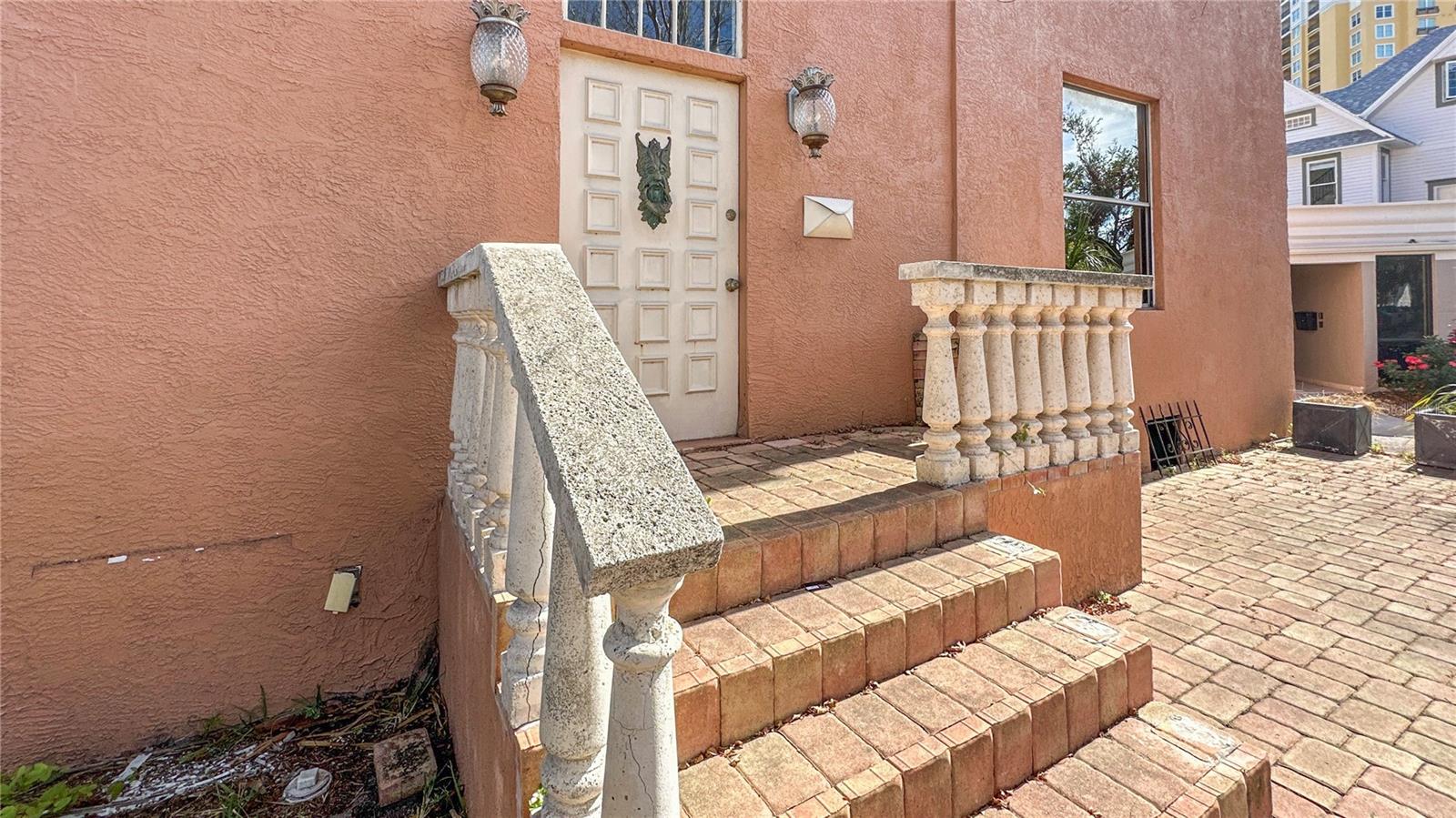 322 S PLANT AVE, TAMPA, FL, 33606