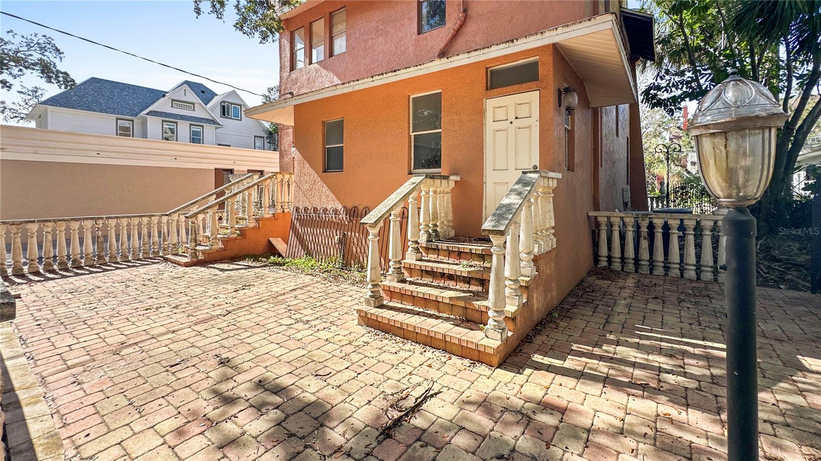 322 S PLANT AVE, TAMPA, FL, 33606