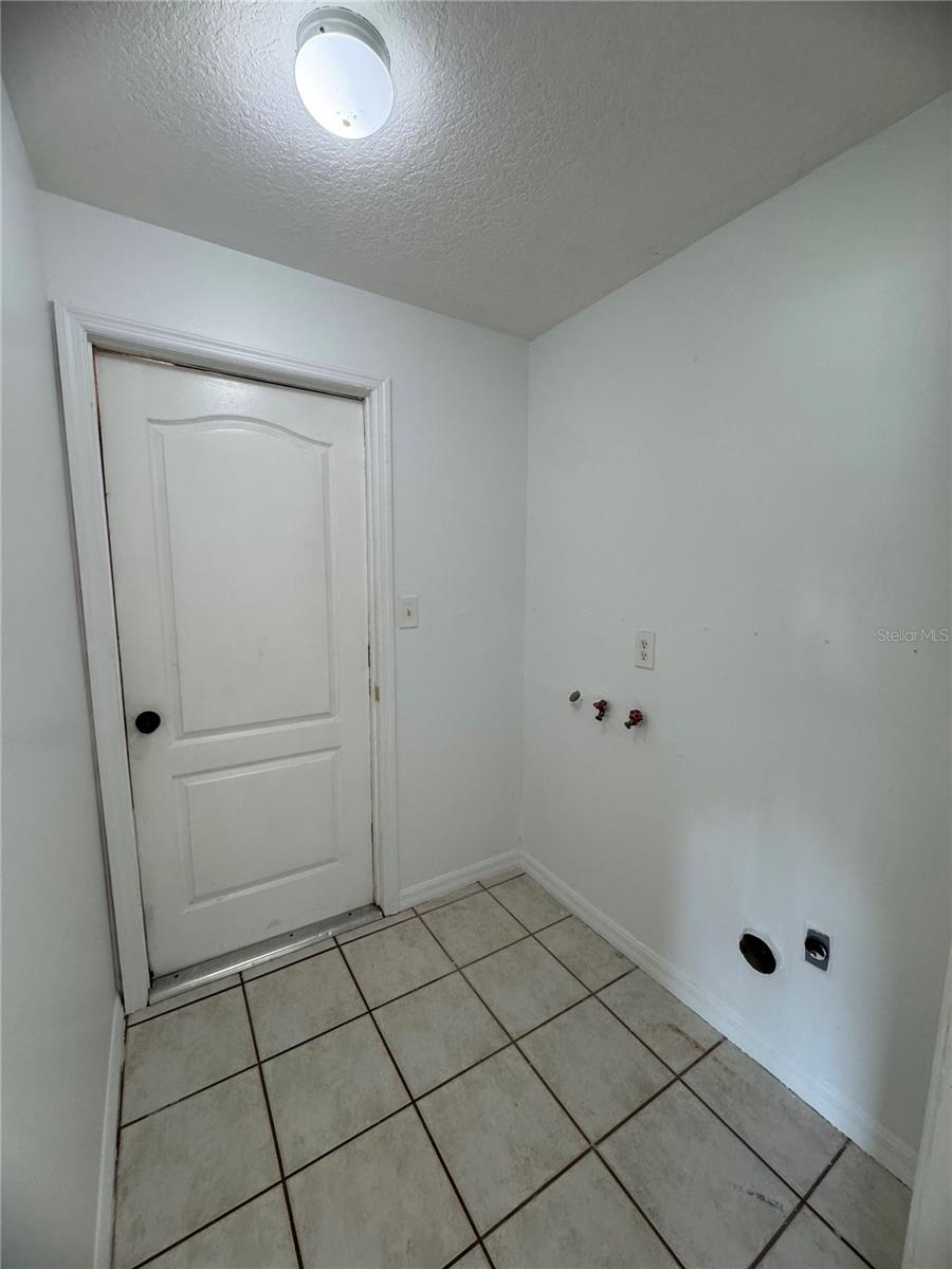 3334-3336 W HEITER ST, TAMPA, FL, 33607