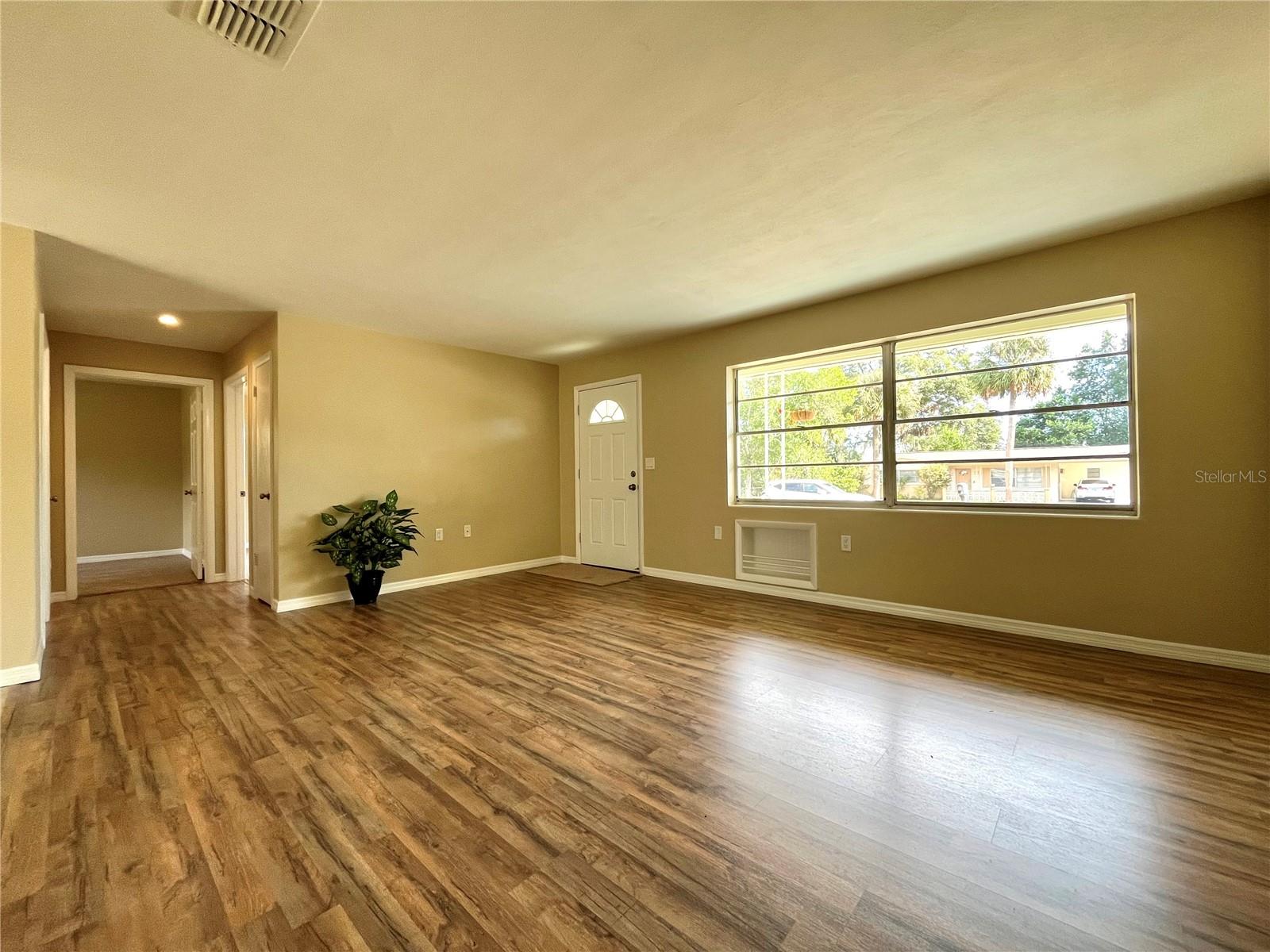 6 S COLUMBUS ST, BEVERLY HILLS, FL, 34465