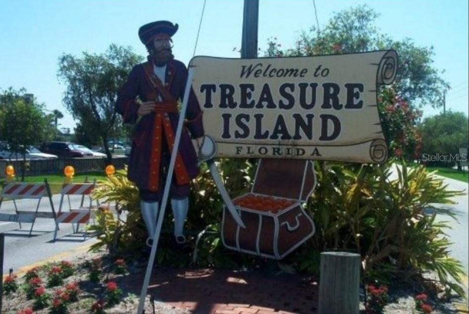 11440 1ST ST E #10, TREASURE ISLAND, FL, 33706