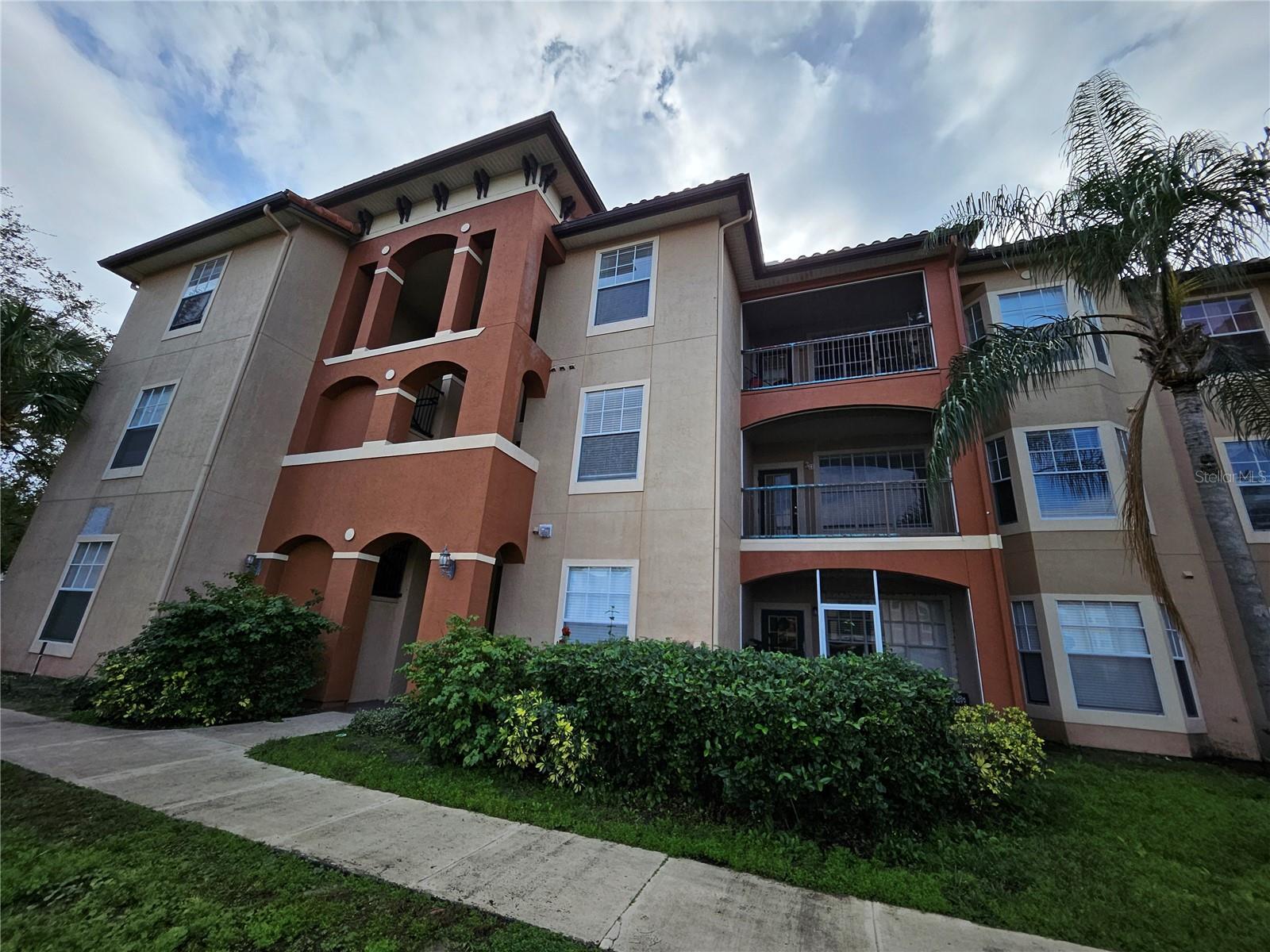 PALMS CLUB CONDO, ORLANDO, FL, 32811